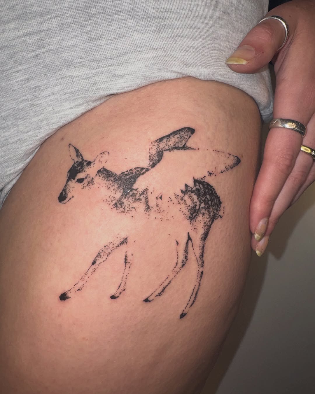 Tattoo by @oxurminexo โ fine_line, dotwork