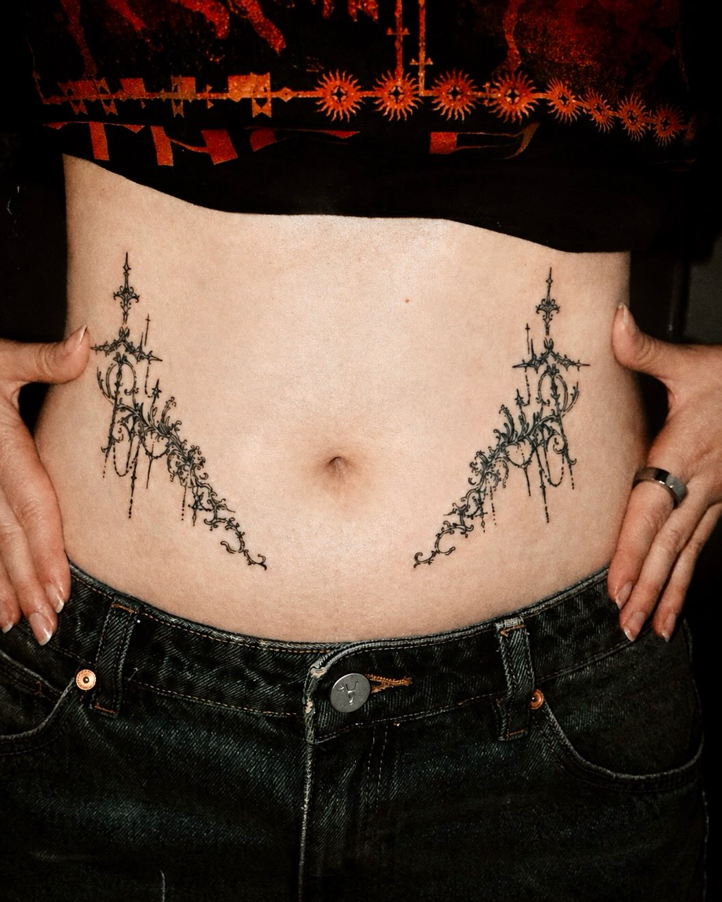 Tattoo by @oxurminexo โ fine_line, ornamental