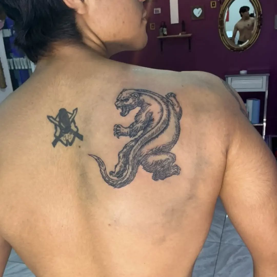 Tattoo by @yyiizzuuzz โ black_and_grey, realism