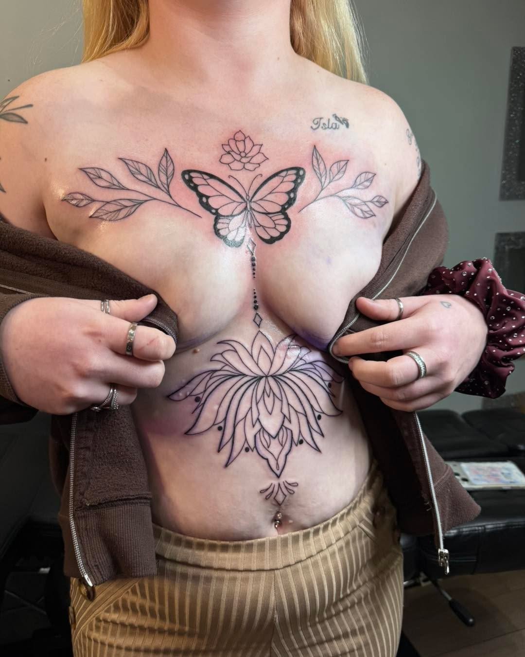 Tattoo by @gchlo123 — fine_line, ornamental