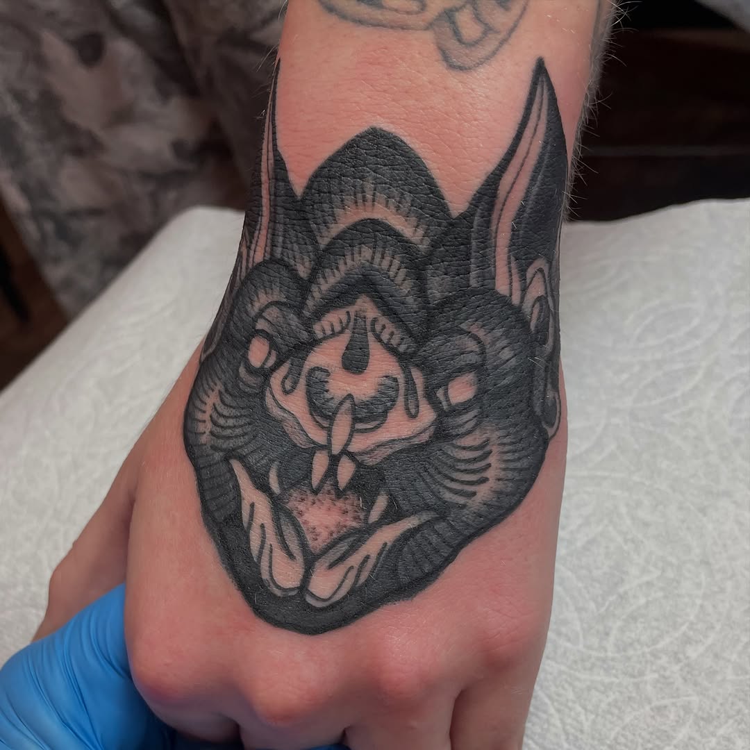 Tattoo by @alexbtatz โ american_traditional