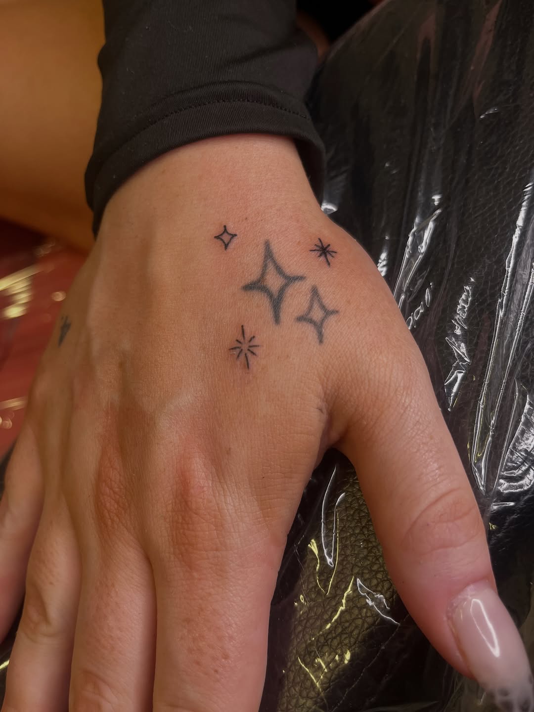 Tattoo by @elizabethzerena β fine_line, minimalist