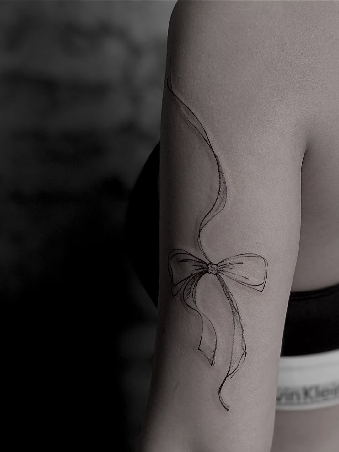 Tattoo by @nu9na_tattoo — fine_line