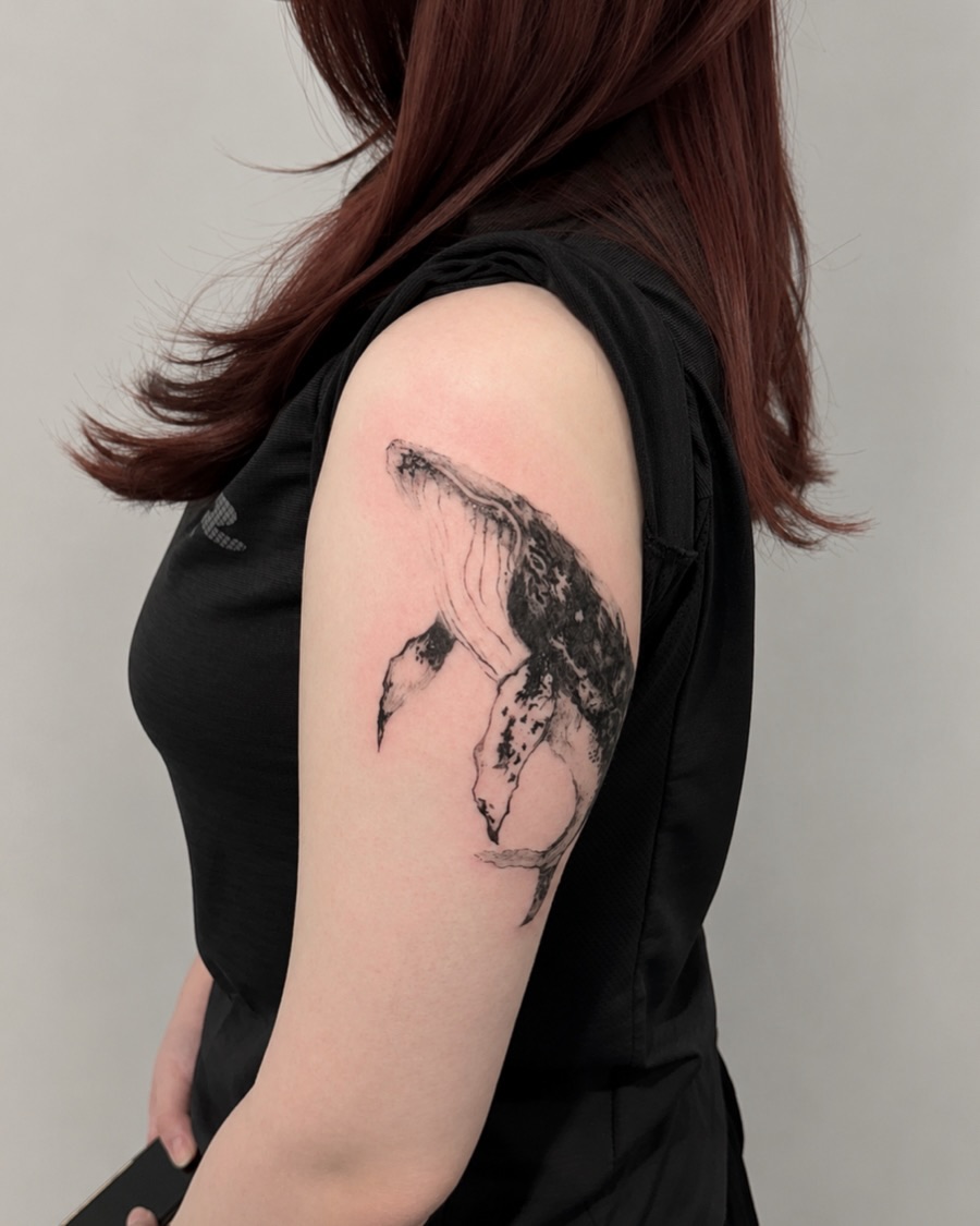 Tattoo by @nagool_tattoo — black_and_grey, fine_line