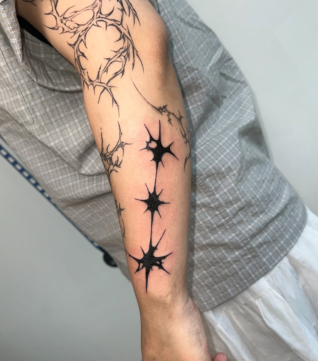 Tattoo by @kiijooya — blackwork