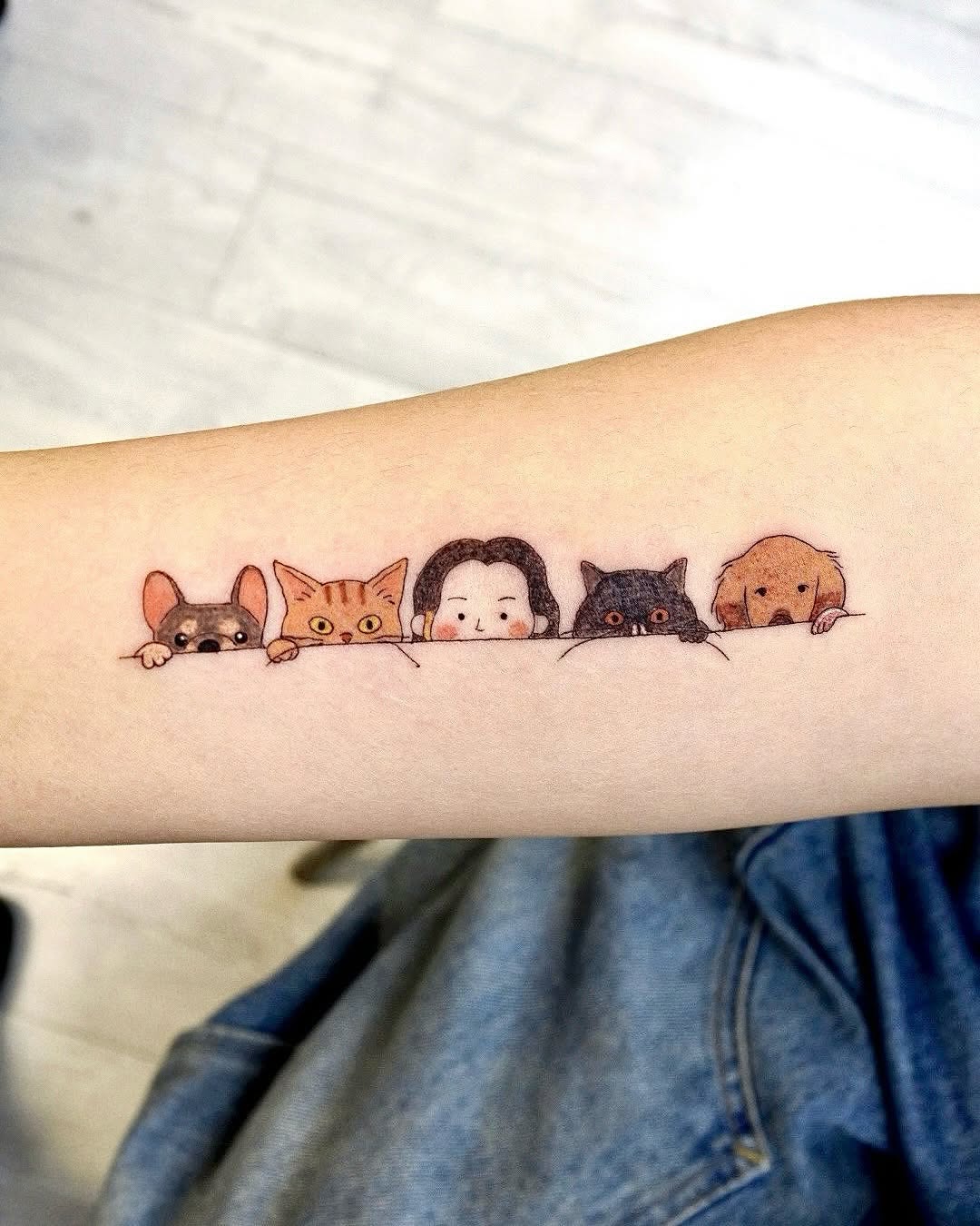 Tattoo by @broccoli_tattooer — fine_line, minimalist