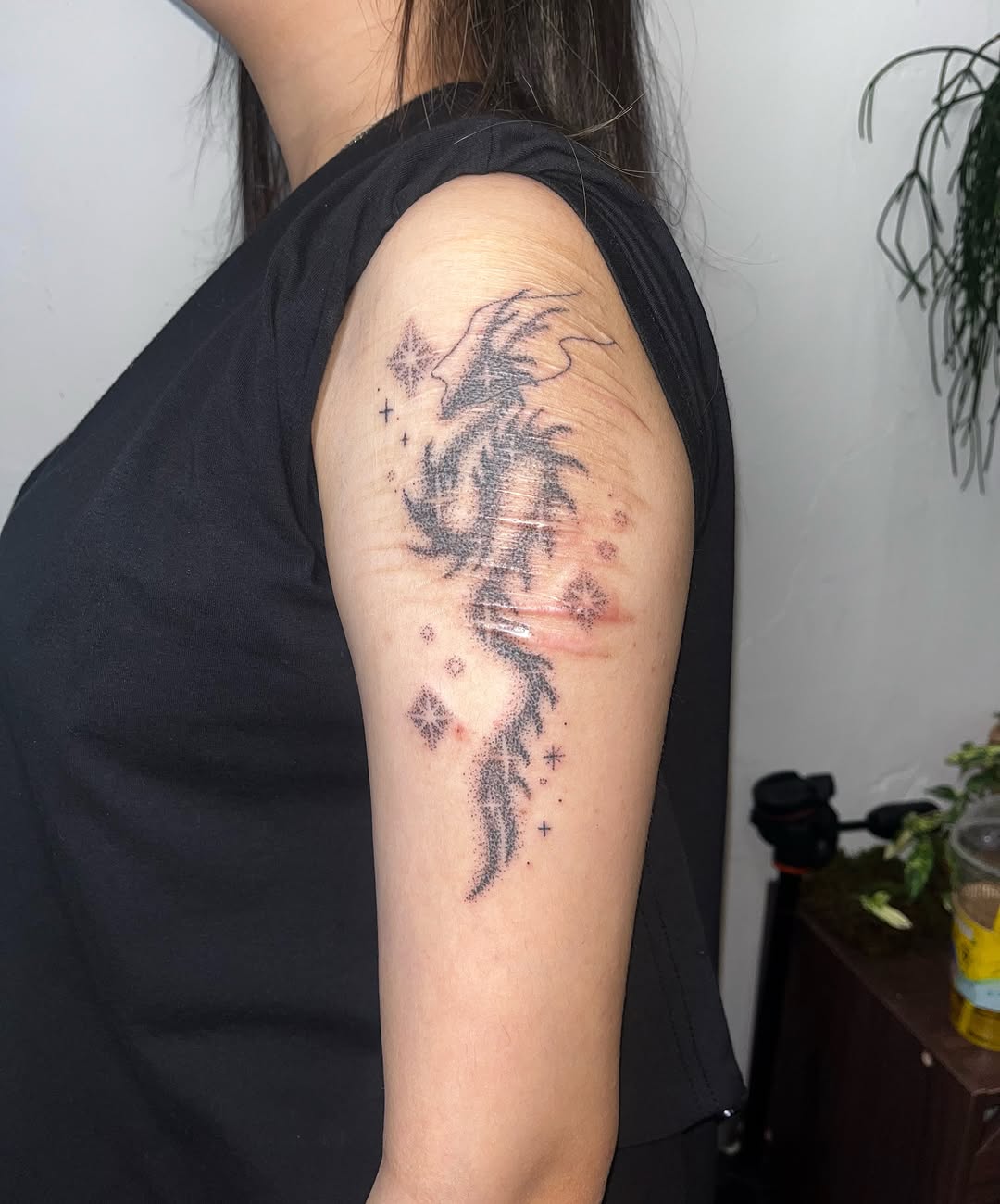 Tattoo by @bokchi_poke — dotwork, fine_line