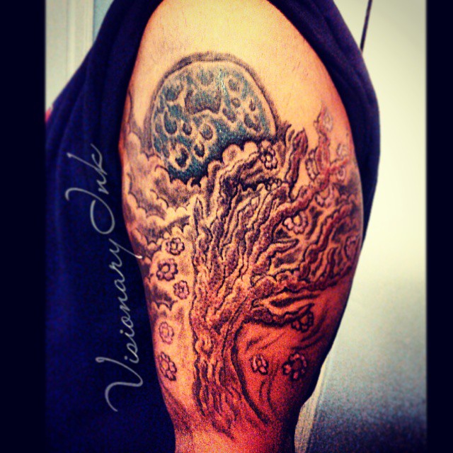 Tattoo by @visionaryink__ β black_and_grey